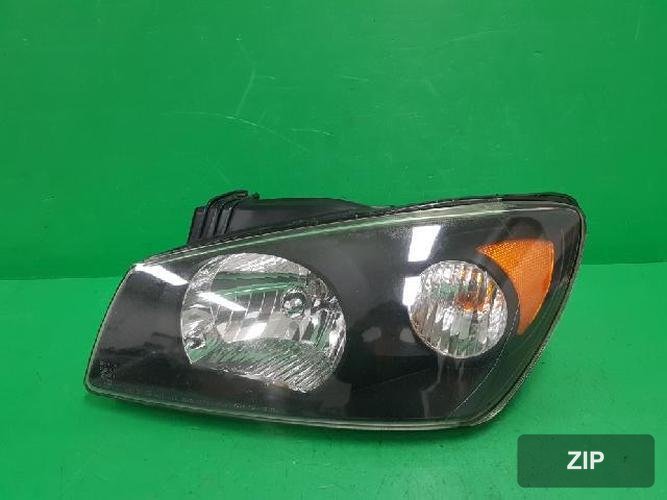 Kia Cerato 2004 — фара левая 921012F000