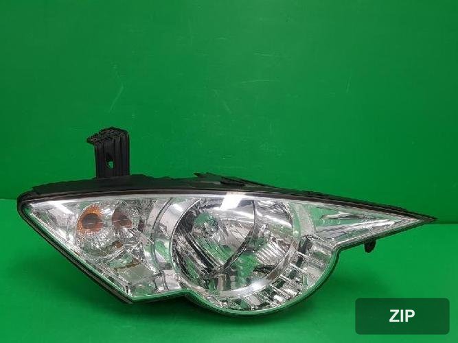 KG Mobility Actyon 2006 — фара правая 8310231103