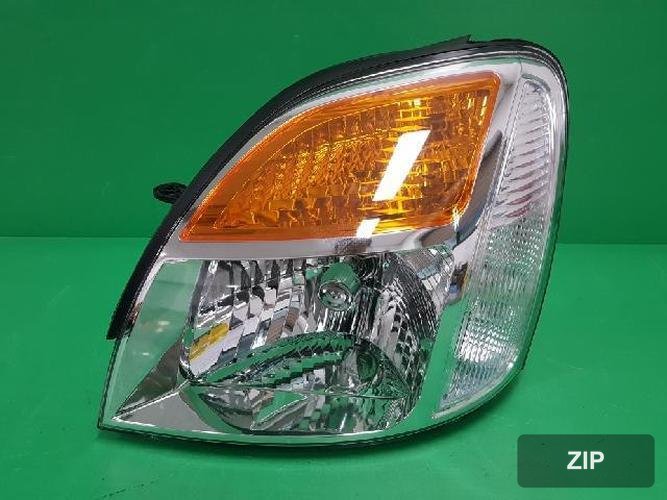Hyundai Grand Starex 2004 — фара левая 921014A600