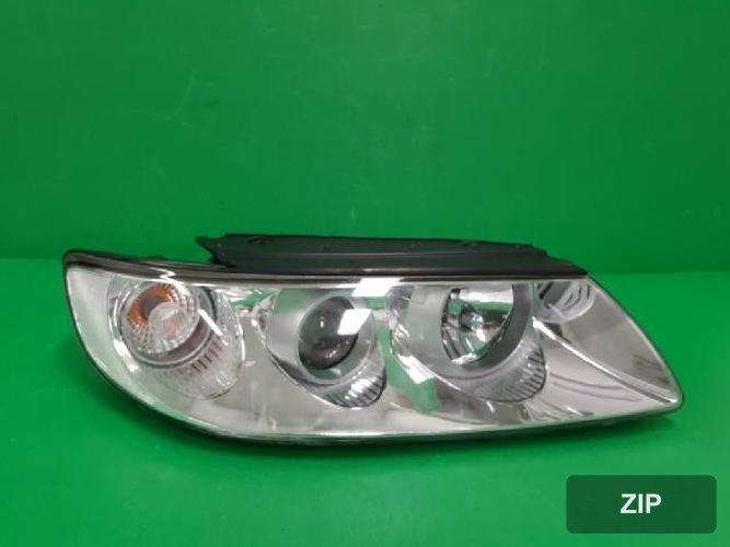 Hyundai Grandeur 2009 — фара головного света правая 921023L300