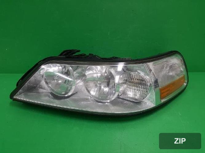 Ford Town Car 2011 — фара левая 3W1X 13006 A B