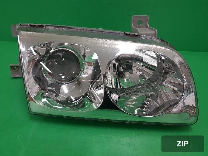 Hyundai Trajet 2007 — фара правая 92102 3A500 3