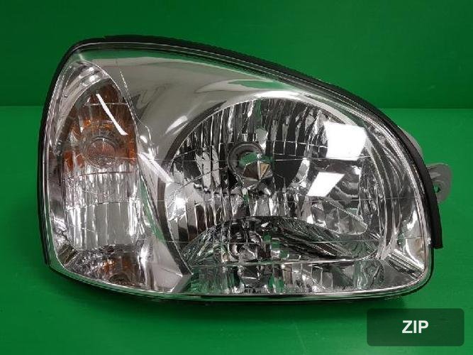 Hyundai Santa Fe 2003 — фара передняя правая 92102-26000-2