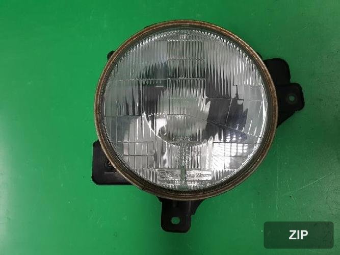 KG Mobility Korando 2005 — фара головного света правая 8310206100