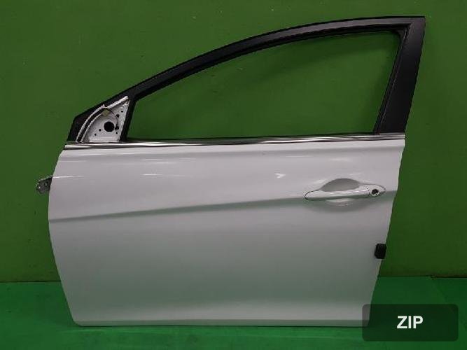 Hyundai Sonata 2011 — передняя дверь левая 760033S000