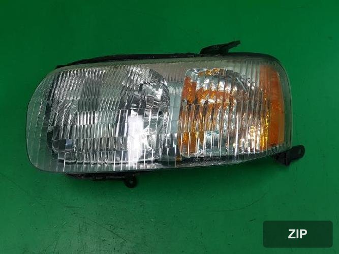 Ford Escape 2003 — фара левая