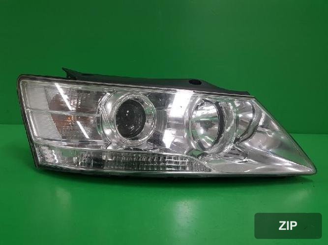 Hyundai Sonata 2012 — фара правая 921023K500