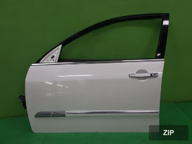 Renault SM7 2009 — дверь передняя левая