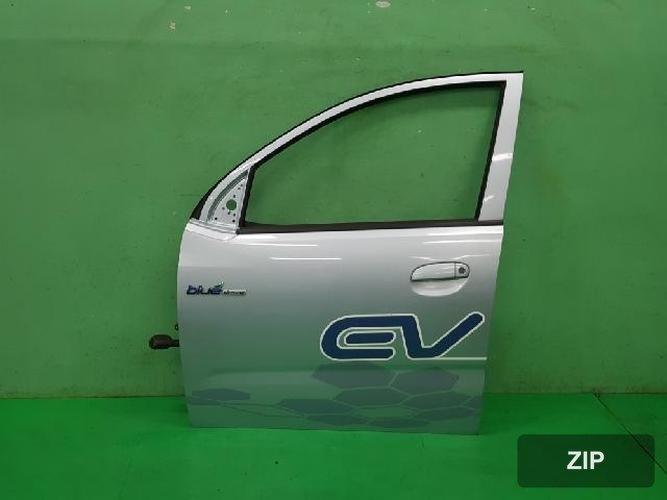 Hyundai Blue On 2011 - передняя дверь левая