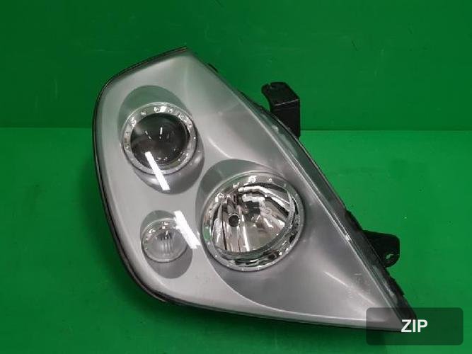 KG Mobility Rexton 2001 — фара передняя правая 8310208103HBC