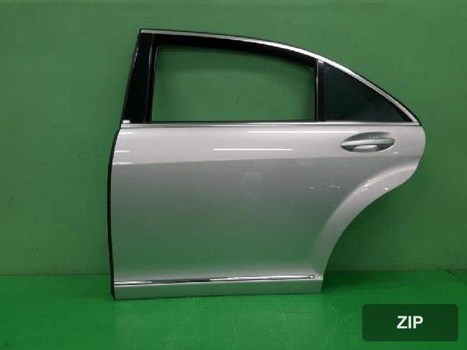 Mercedes-Benz S-Class 2008 — дверь задняя левая