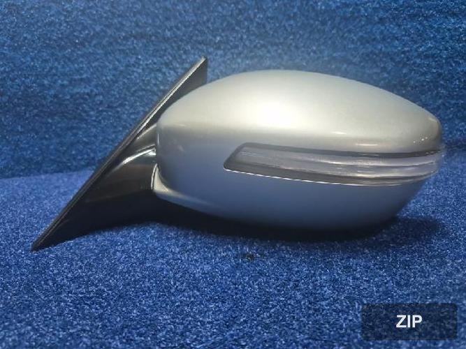 Hyundai Genesis 2012 — боковое зеркало левое