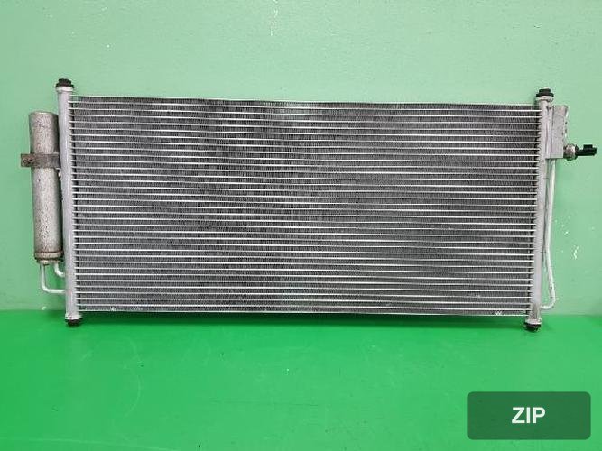 Renault SM7 2009 — конденсатор кондиционера 59527 5200