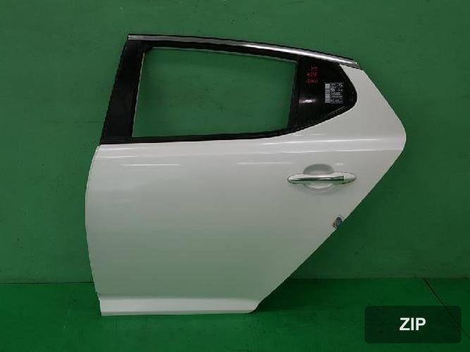 Kia K5 2011 — дверь задняя левая 770032T000