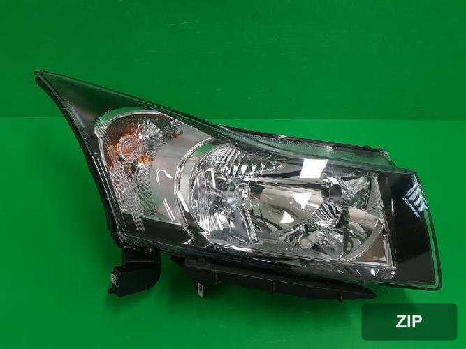 GM Daewoo Cruze 2011 — фара головного света правая 95479483
