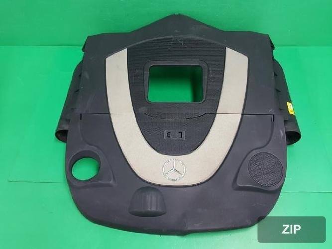 Mercedes-Benz S-Class 2008 — крышка двигателя A2730100467