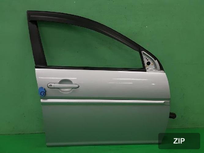 Hyundai Verna 2009 — передняя дверь правая 760041E000