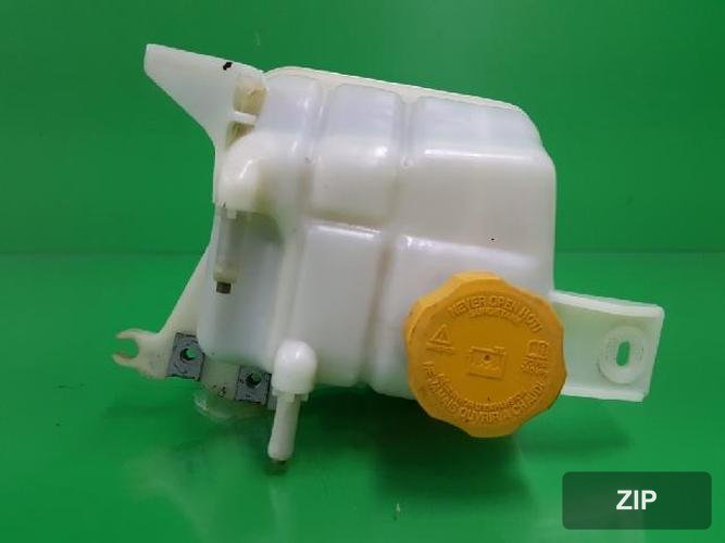 GM Daewoo Winstorm 2008 — бачок охлаждающей жидкости и омывателя 96837836