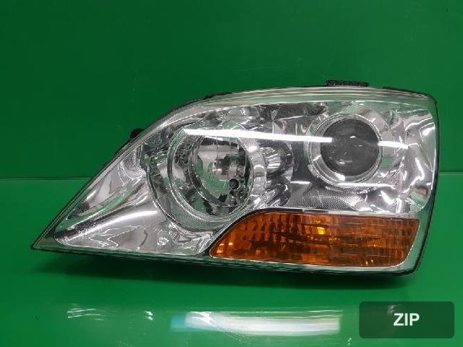 Kia Sorento 2009 — фара левая 921013E500