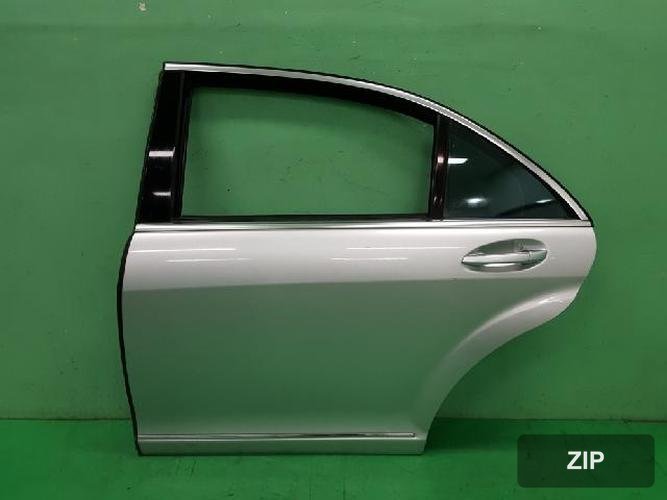 Mercedes-Benz S-Class 2008 — задняя дверь левая