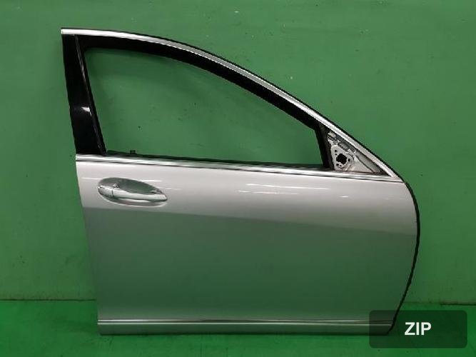 Mercedes-Benz S-Class 2008 — передняя дверь правая