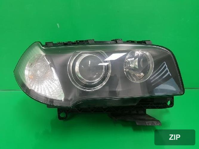 BMW X-серия 2005 — фара правая 3418390