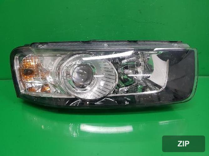 Chevrolet Captiva 2012 — фара правая