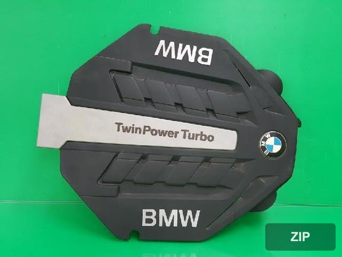 BMW 7 Series 2014 — крышка двигателя 13717577456
