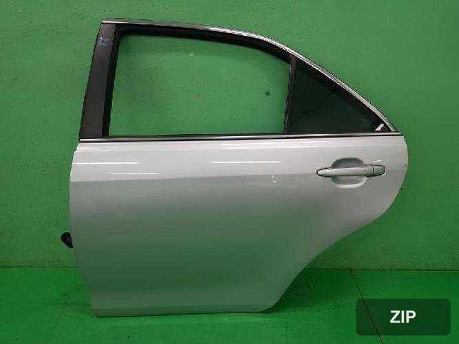 Toyota Camry 2007 — дверь задняя левая