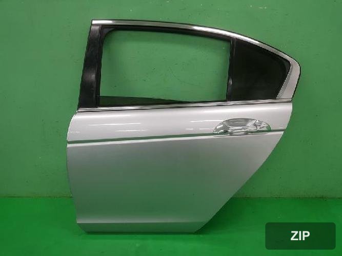 Honda Accord 2010 — задняя дверь левая