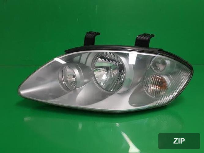 KG Mobility Rodius 2011 — фара левая