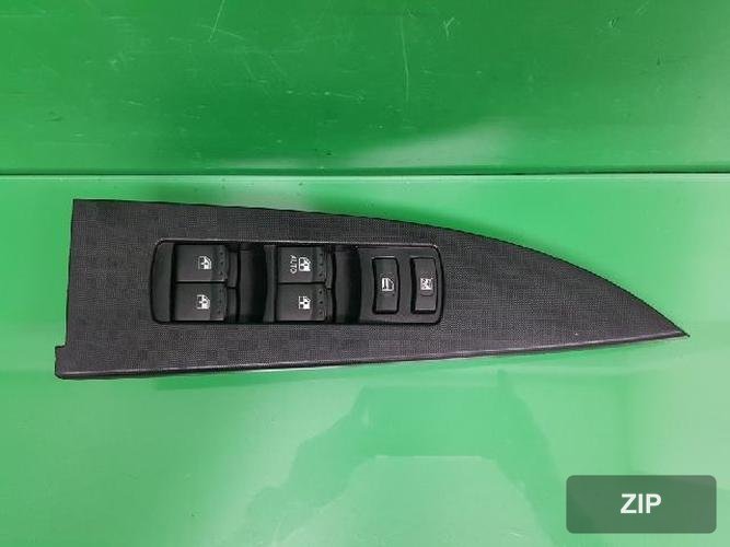 KG Mobility Kaironn 2008 — зеркало бокового вида правое 8581009110