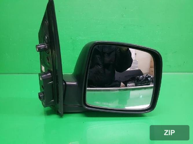 Hyundai Grandstarex 2008 — зеркало боковое правое 87620 4H600