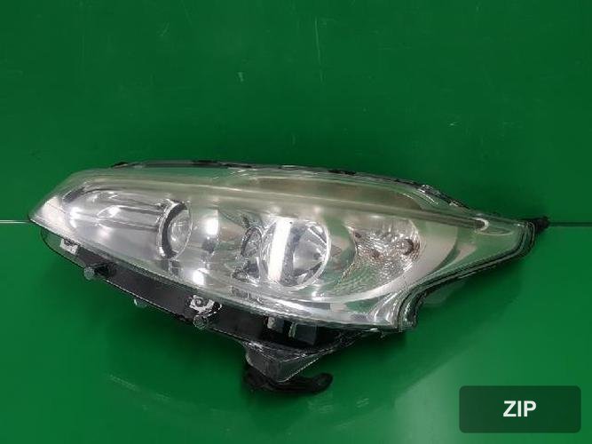 Peugeot 208 2014 — фара левая 9802221480