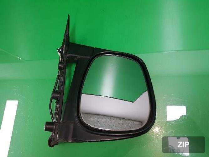 Hyundai Grandstarex 2000 — боковое зеркало правое 87620 4A100