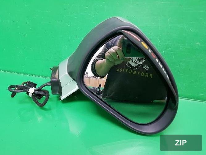 Peugeot 207 2008 — боковое зеркало правое
