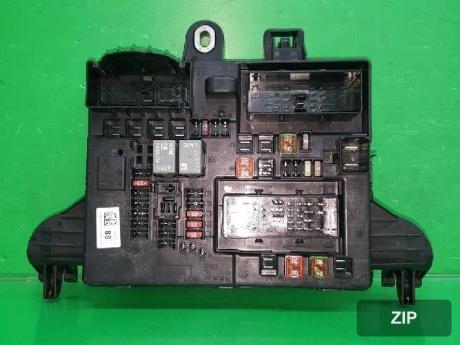 GM Daewoo Alpheon 2012 — блок предохранителей (подкапотный) 544949969