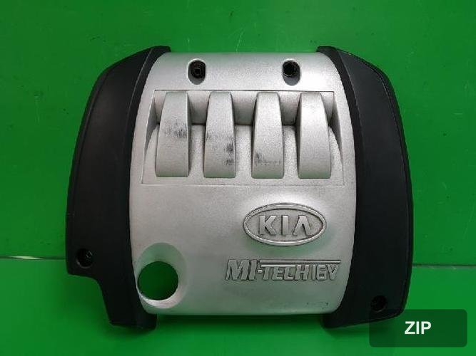 Kia Spectra 2002 — крышка двигателя
