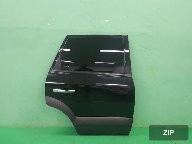 Hyundai Tucson 2009 — дверь задняя правая 770042E050