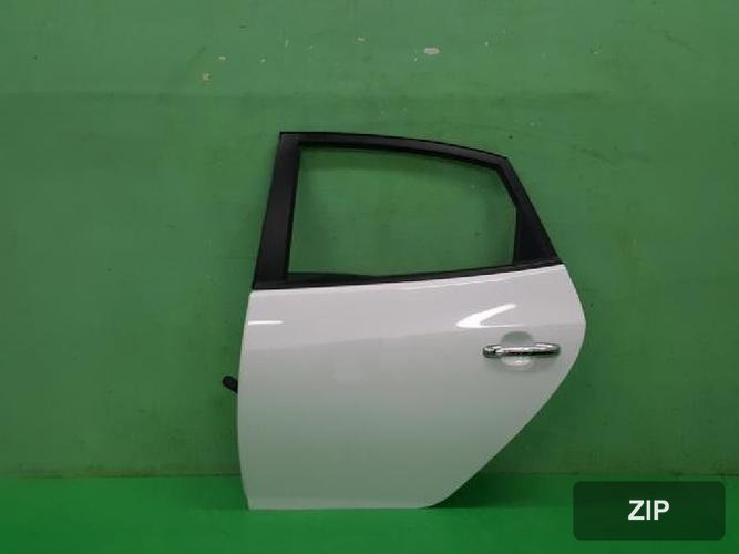 Hyundai Avante 2007 — дверь задняя левая 770032H010