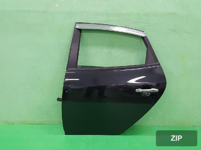 Hyundai Avante 2008 — дверь задняя левая 770032H010
