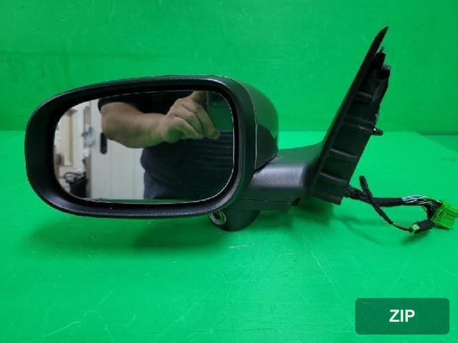 Volvo S80 2010 — зеркало боковое левое 31297602
