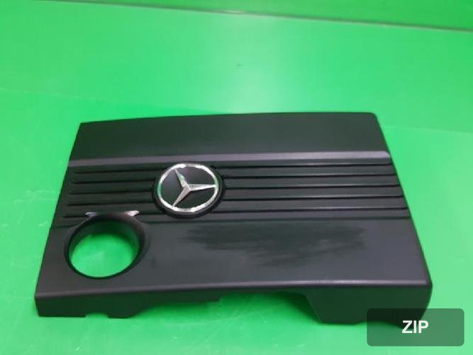 Mercedes-Benz SLK-Class 2006 — крышка двигателя A271100867