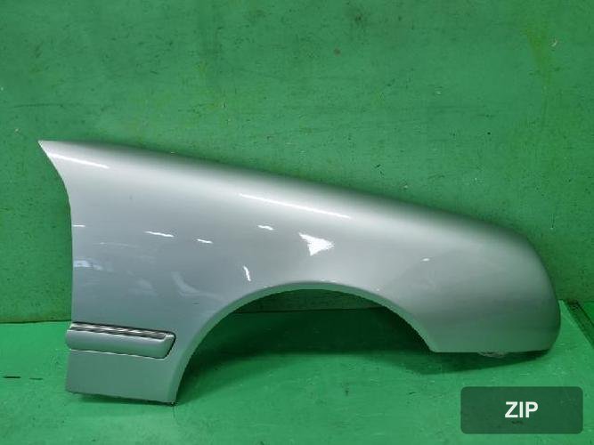 Mercedes-Benz E-Class 1998 — крыло правое