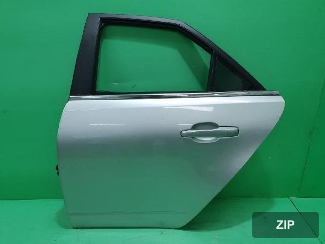 Cadillac CTS 2008 — дверь задняя левая