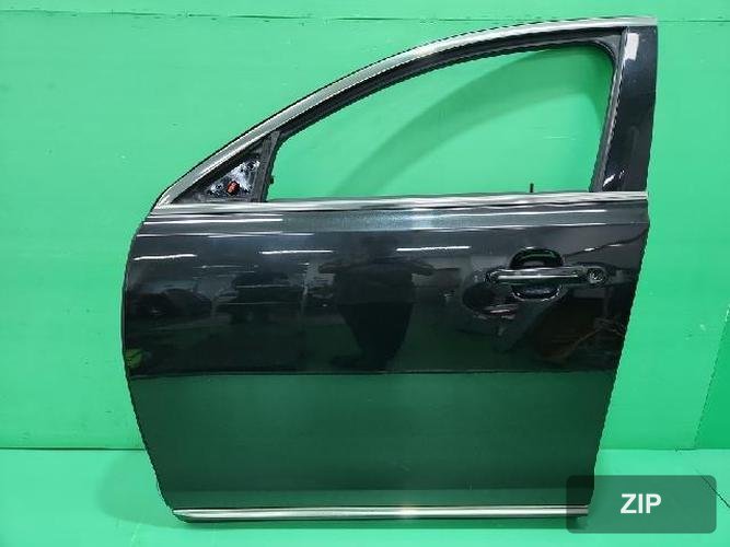 Ford MKS 2011 — передняя дверь левая