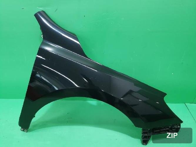 Renault SM7 2011 — крыло правое