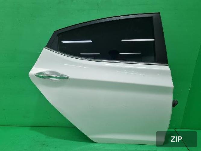 Hyundai Avante 2014 — дверь задняя правая