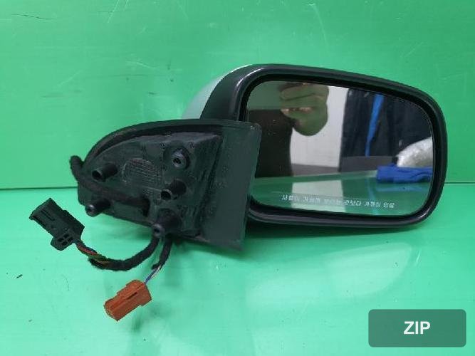 Peugeot 307 2008 — зеркало боковое правое