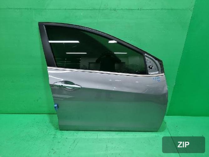 Hyundai i30 2015 — передняя дверь правая